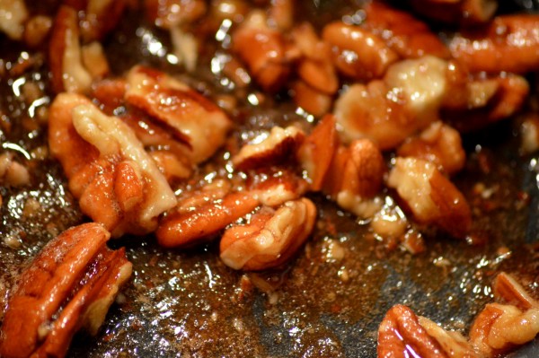 Candied Pecans for the Gorgonzola, Brandy-Apple, Candied Pecan Flatbread