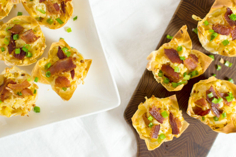 Handheld bacon + mac n cheese bites!! Don't forget to add scallions for garnish -- because you need those veggies! ha!