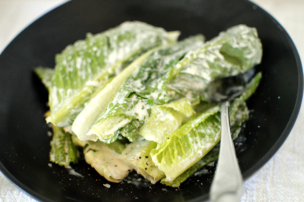 Romaine Hearts with Caesar Salad Dressing (5)